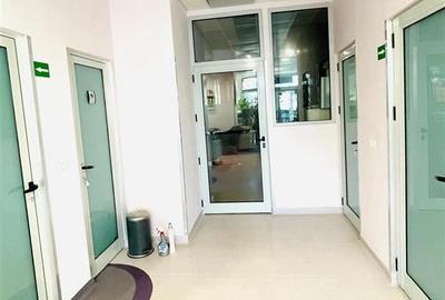 Spatiu Comercial Traian Mosilor Stradal Parcare proprie - 13