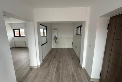 APARTAMENT DE VANZARE, 3 CAM, ET 2 - 2