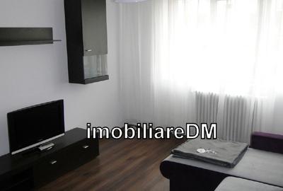 Apartament cu 2 camere decomandat în Bd. Independenței - 9