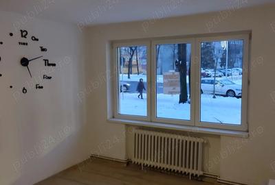 Apartament cu 3 camere semidecomandat în Terezian