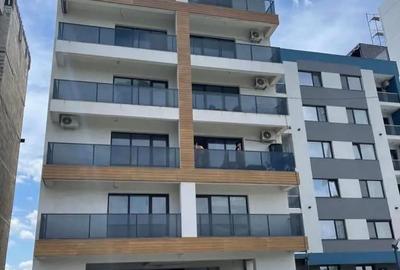 Inchiriez apartament in regim hotelier in Mamaia Nord 50mde plaja 2cam - 1