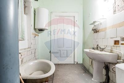 Apartament cu 4 camere decomandat, mobilat în Ultracentral - 16