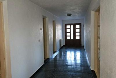 Casă cu 4 camere în Bărbătești - 6