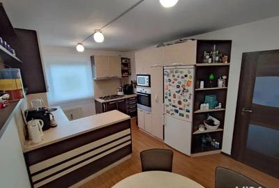 Apartament cu 3 camere decomandat în Rogerius - 9