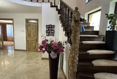 Casă cu 5 camere cu Teren 383 Mp în Central - 6