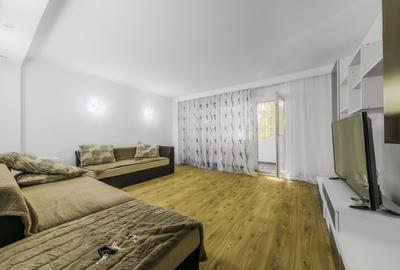 Ăsta E! - Renovat Nou Centrală Proprie Curte Proprie Pivnița Parcări Decomandat - 1