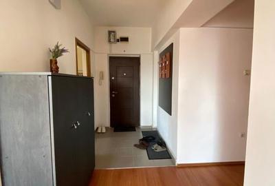 Apartament cu 3 camere, mobilat în Calea București - 3
