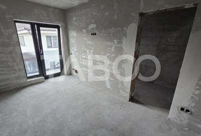 Casă cu 4 camere cu Teren 545 Mp în Central - 1