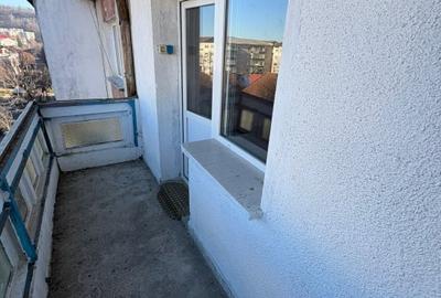 Apartament cu 3 camere decomandat în Central - 9