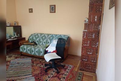 Casă cu 3 camere cu Teren 565 Mp în Bd. Coșbuc - 12