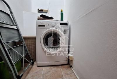 Apartament cu 3 camere semidecomandat, mobilat în UTA - 8