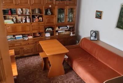 Casă cu 5 camere cu Teren 455 Mp în Central - 1