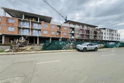 Apartament cu 3 camere decomandat în Vasile Aaron - 3