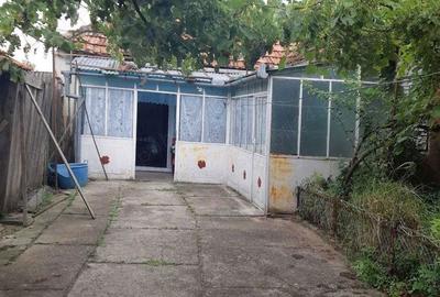 Casă cu 4 camere în Vasile Goldiș - 3