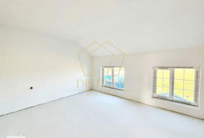 Casă cu 3 camere cu Teren 17 Mp în Giroc