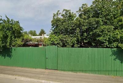 Casă cu Teren 300 Mp în Central