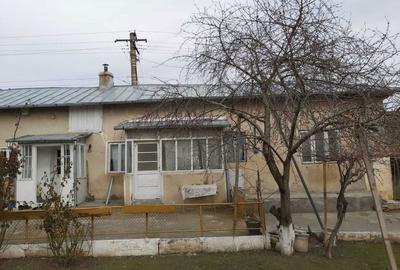 Casă cu 4 camere în Hârșova - 4