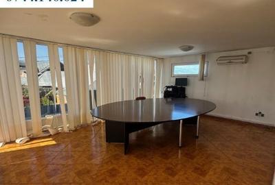 Spațiu comercial, de 656 mp, în 1 Mai - 7