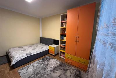 RECO Apartament cu 2 camere ultracentral-bloc Cicero - 9