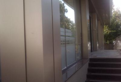 Spatiu comercial ultracentral - 2