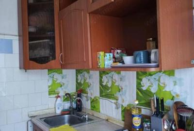 Garsonieră decomandată în Obor