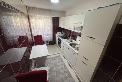 Apartament 3 camere zona Casa de Cultura - 7