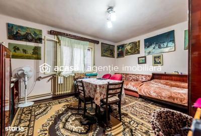 Casă cu 4 camere în Vladimirescu