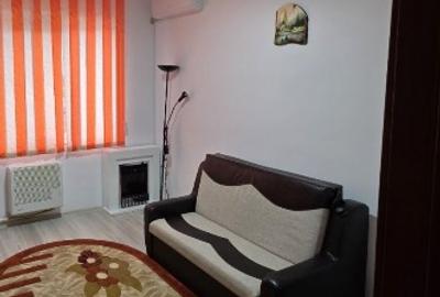 Garsonieră semidecomandată în 13 Decembrie - 1
