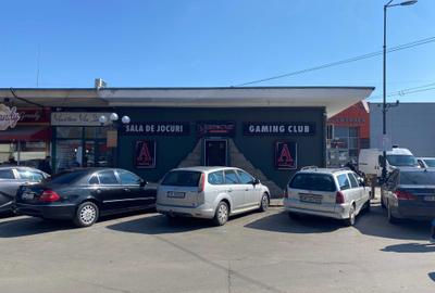 Spațiu comercial, de 90 mp, în Central - 3