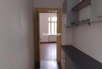 Apartament cu 3 camere în Foișorul de Foc - 9