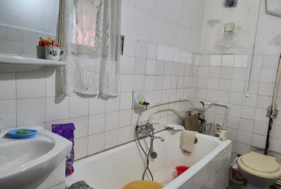 Inel II -Coiciu -scoala generala 39 -casa chirpic 77 mp +teren 236 mp - 10