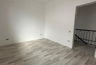 Vila /Duplex Bragadiru Strada Gliei 4 camere/id nr 17 - 8
