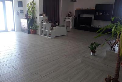 Casă cu 4 camere cu Teren 1000 Mp în Poroschia - 5