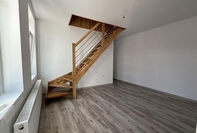 Casă cu 4 camere în Central - 2