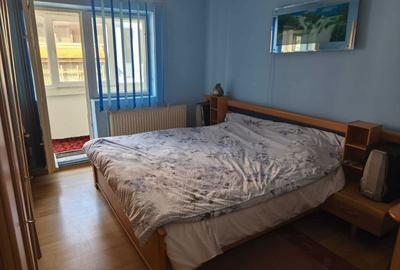 Apartament cu 4 camere decomandat în Central - 8