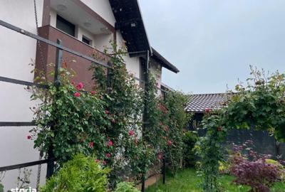 Casă cu 5 camere cu Teren 996 Mp în Podenii Noi - 8