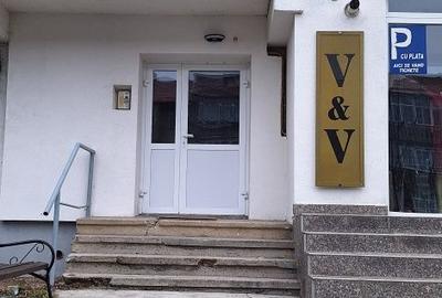 Apartament cu 3 camere decomandat în Central - 2