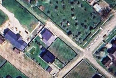 Casă cu Teren 400 Mp în Central - 3