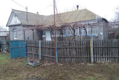 Casă cu 4 camere în Vișina - 1