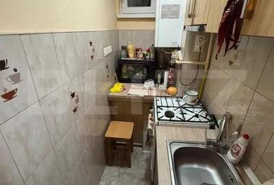 Garsonieră decomandată în Central