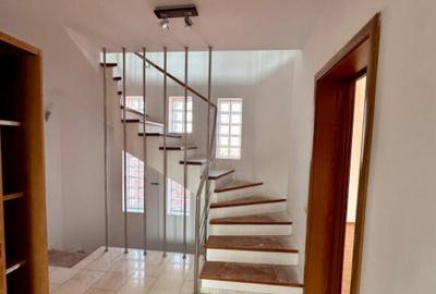 Casa situata in zona COICIU - 6