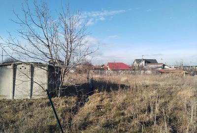 Teren de 1056 mp, în Sinești - 8