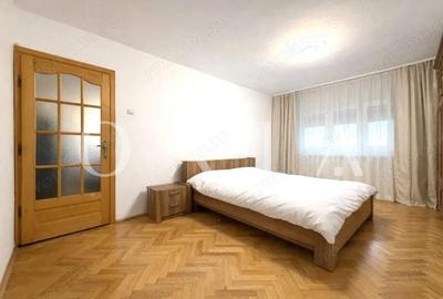 Apartament cu 2 camere decomandat în Torontalului
