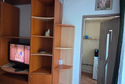 Persoana fizica,  ap.2 camere 33 mp, Tatarasi - 6