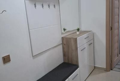 Inchiriez apartament - 2