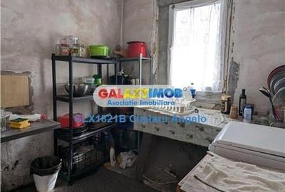 Parcul Carol casa singur curte 3 camere,curte 70 mp - 9