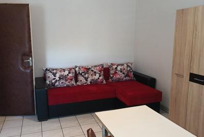Garsonieră semidecomandată în Central - 7