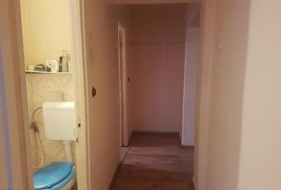 Aparatment doua camere, deco, etaj sase, CT, PVC gol Cornisa - 4