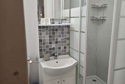 Apartament cu 3 camere semidecomandat în Central - 8