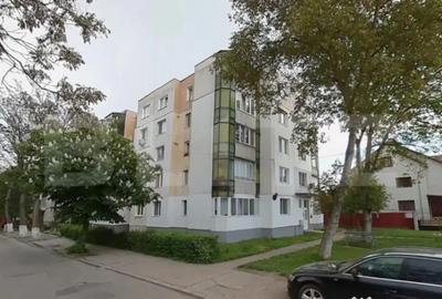 Apartament cu 3 camere decomandat în Central - 14